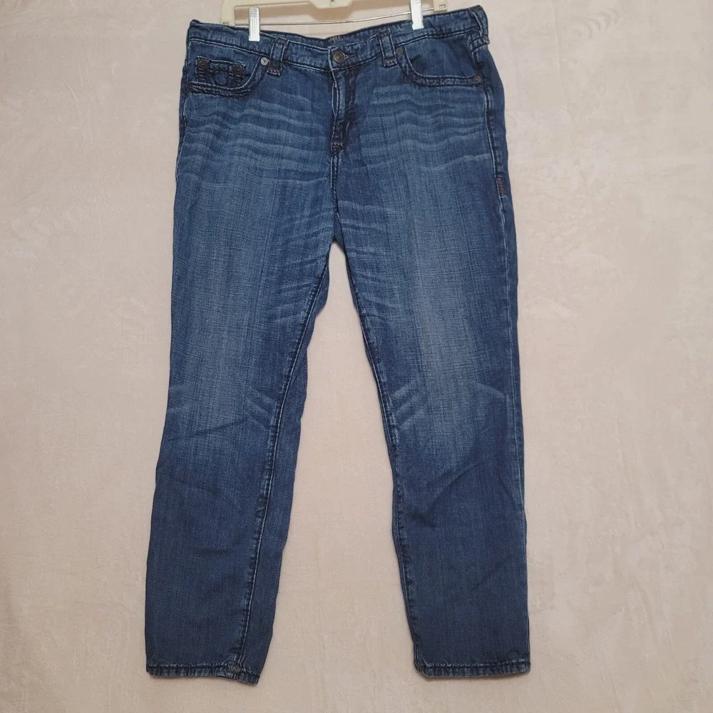 True Religion women's Jeans Size 33 Cameron slim boyfriend
